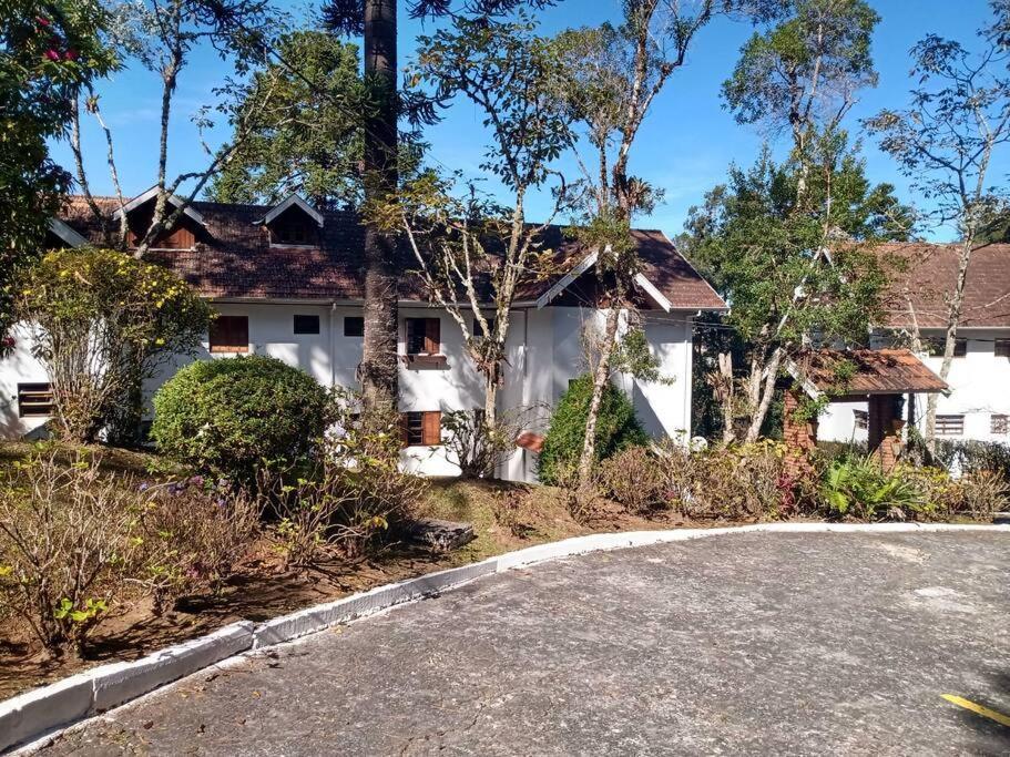 Campos Do Jordao Apto Inteiro Com 3 Quartos Exterior foto